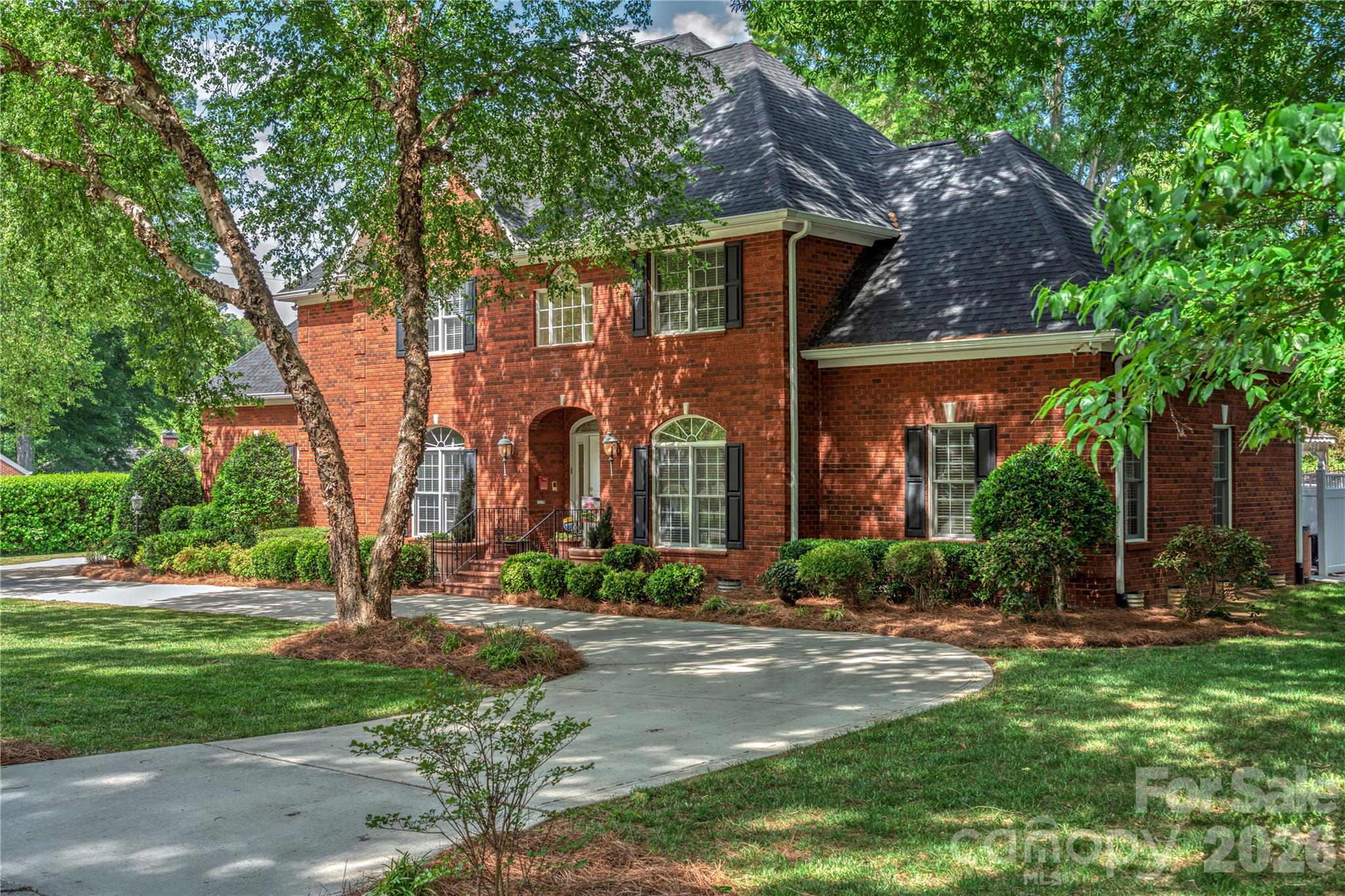 Forest Hills - Residential