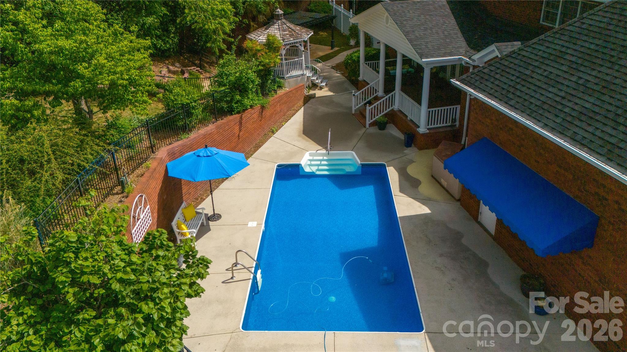 Forest Hills - Residential