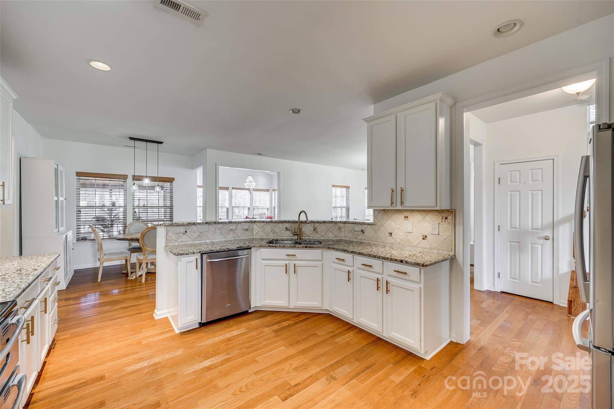 Oakton - Residential