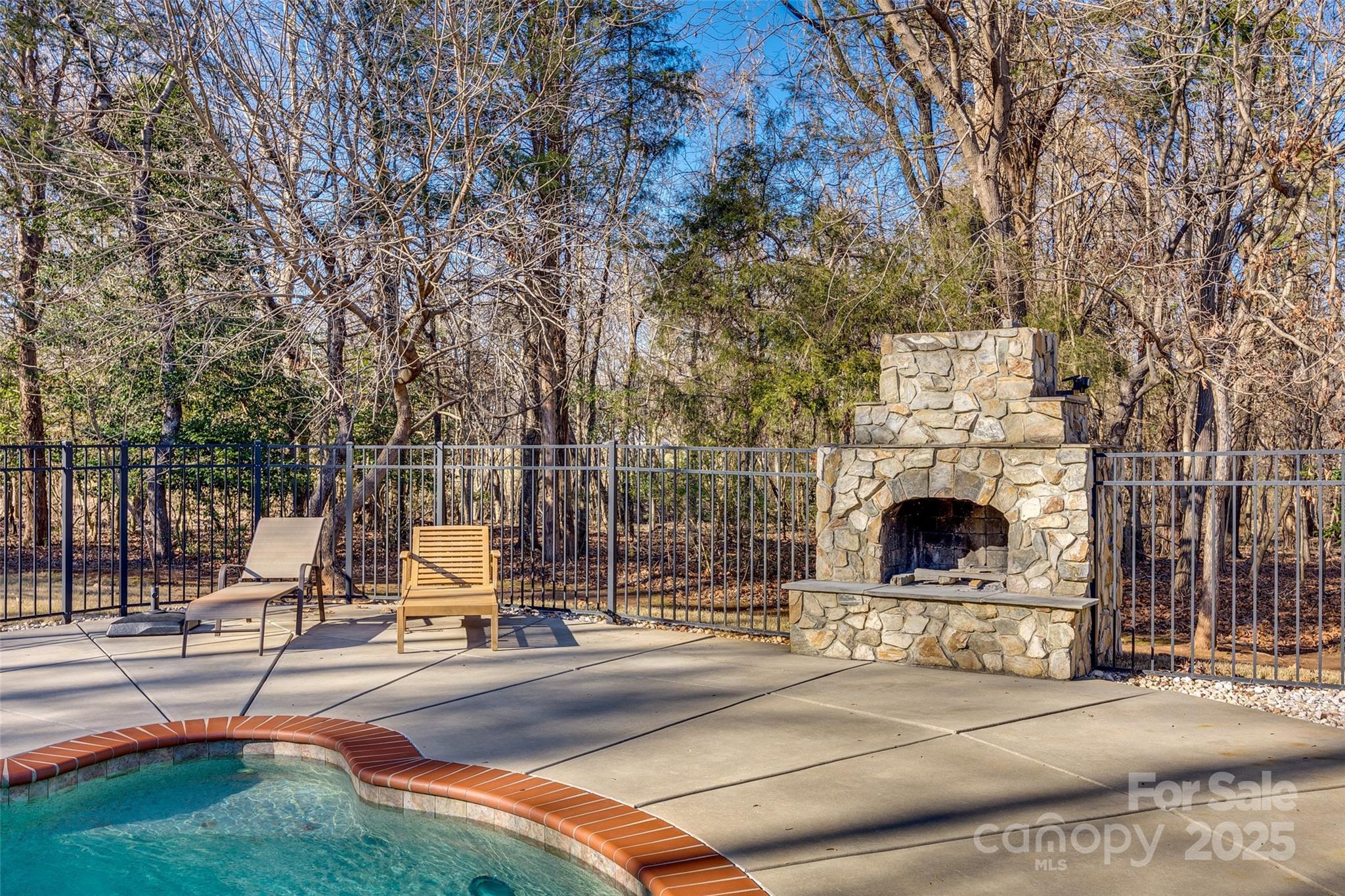 Oakton - Residential