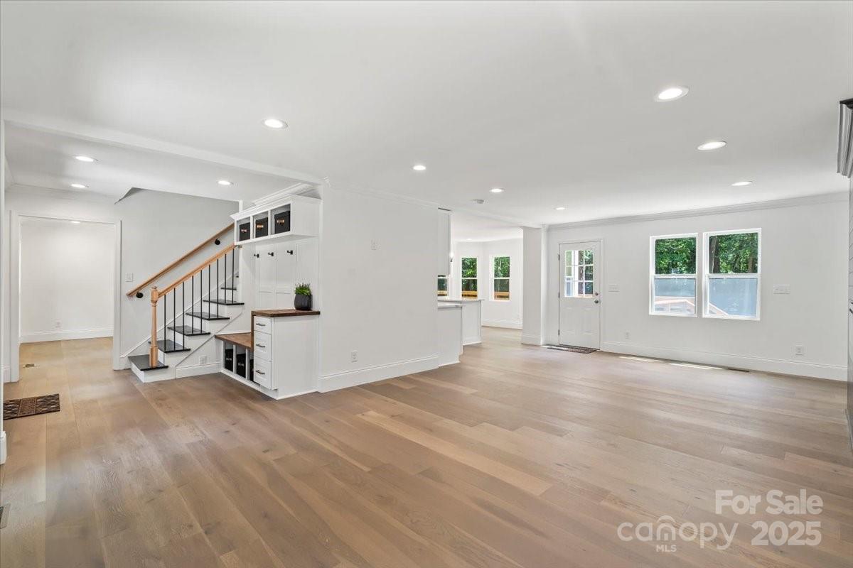 9830 Spring Harvest Drive