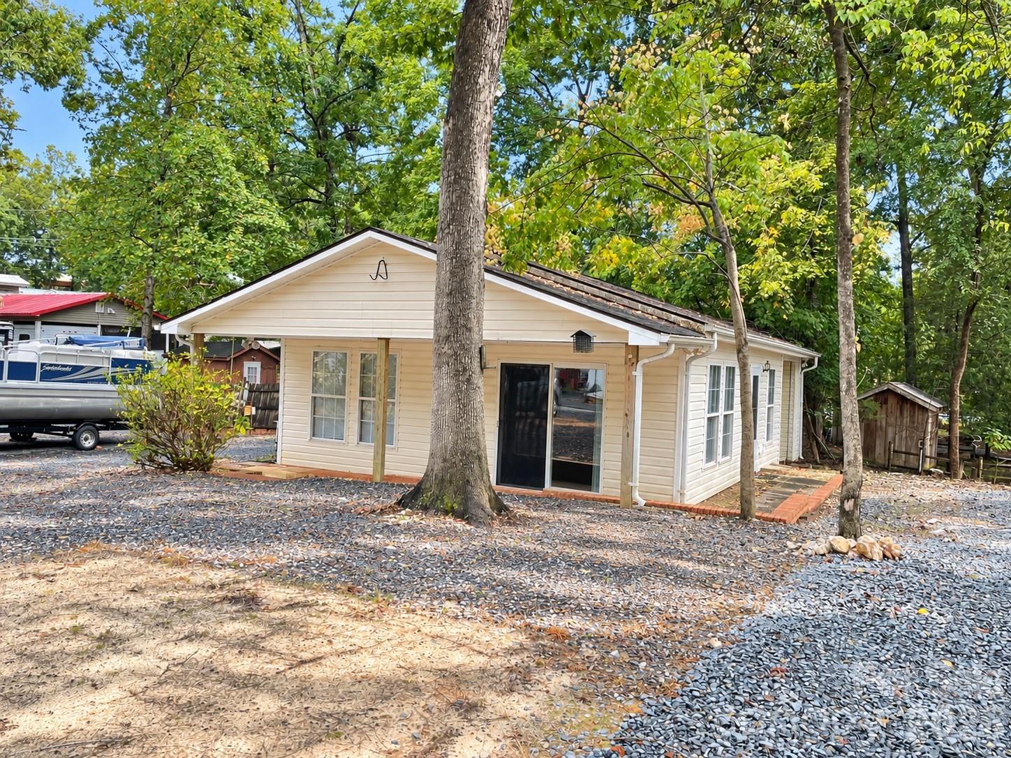 135 LANDLUBBER Trail 105 H