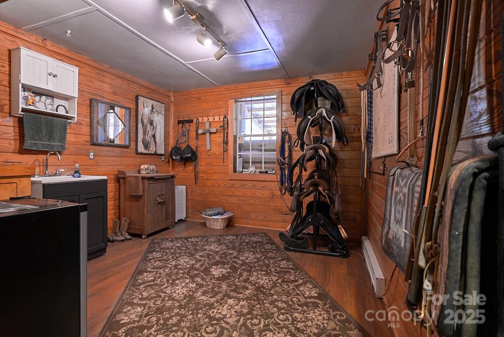 Overhill Farm - Residential