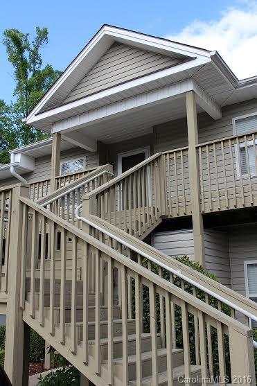 Carlyle Condominiums - Residential