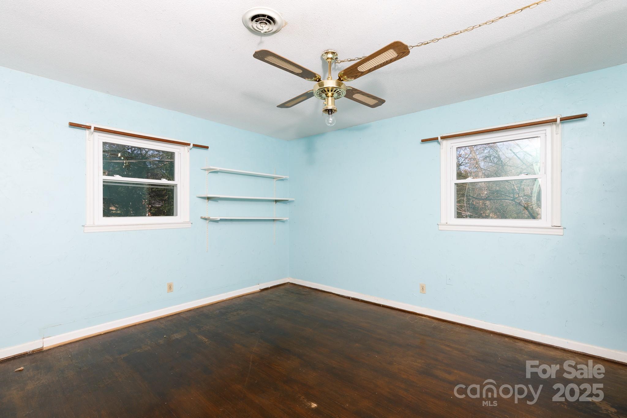 Country Club Estates - Residential