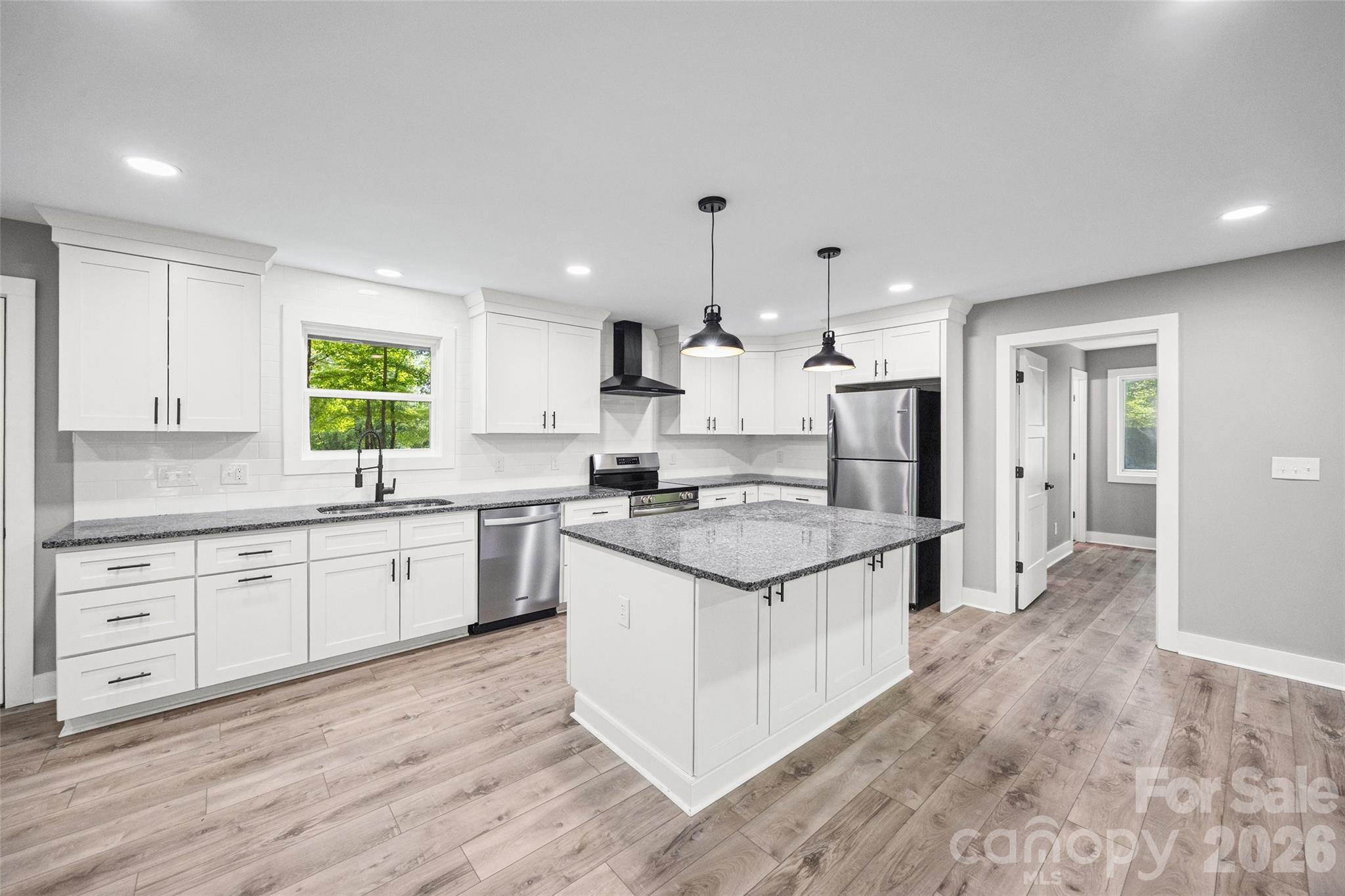 5950 Lake Wylie Road