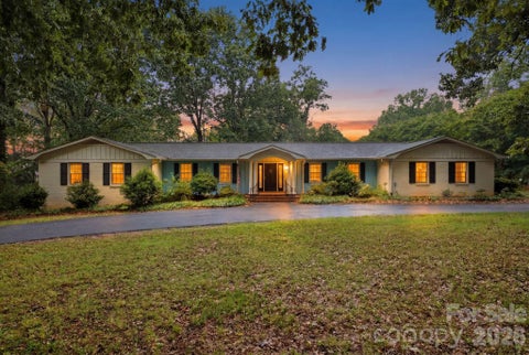Photo of 108 Augusta Drive, Statesville, NC 28625 (MLS # 4402103)