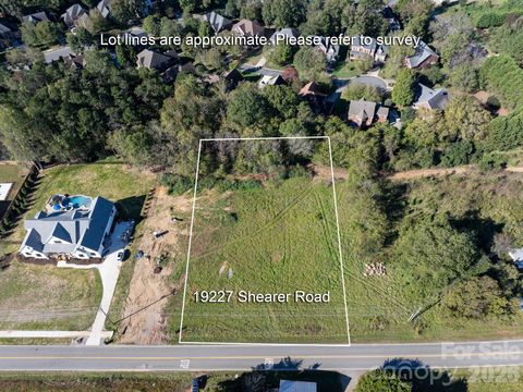 Photo of 19227 Shearer Road, Davidson, NC 28036 (MLS # 4355413)