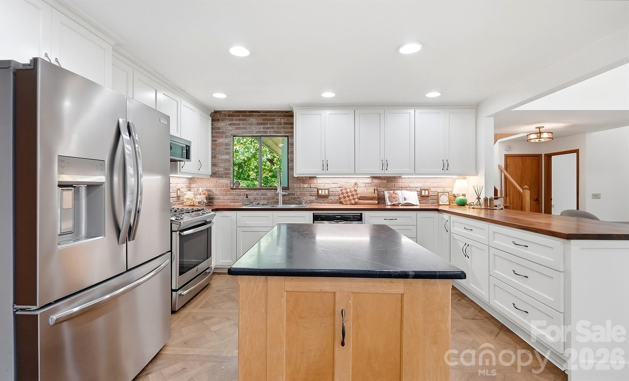 872 Old Bell Road