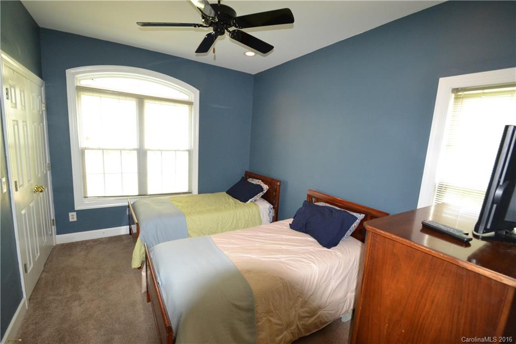 Black Horse Run - Residential