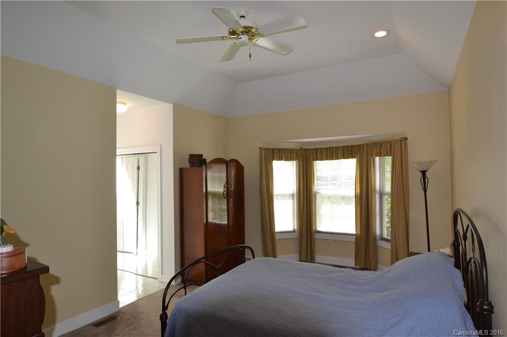 Black Horse Run - Residential