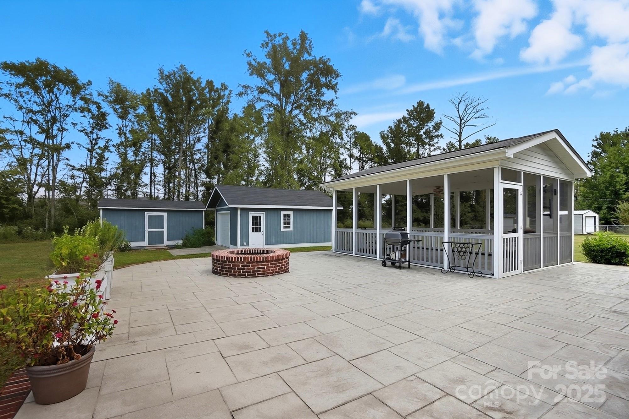 Quail Run - Residential