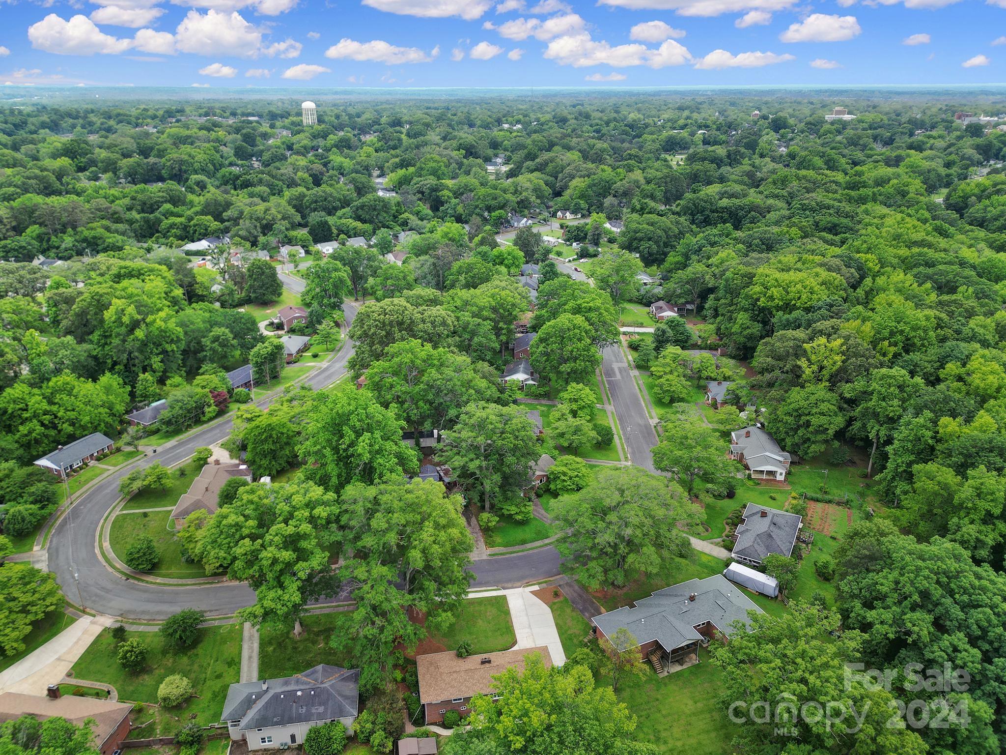 Colonial Heights - Residential