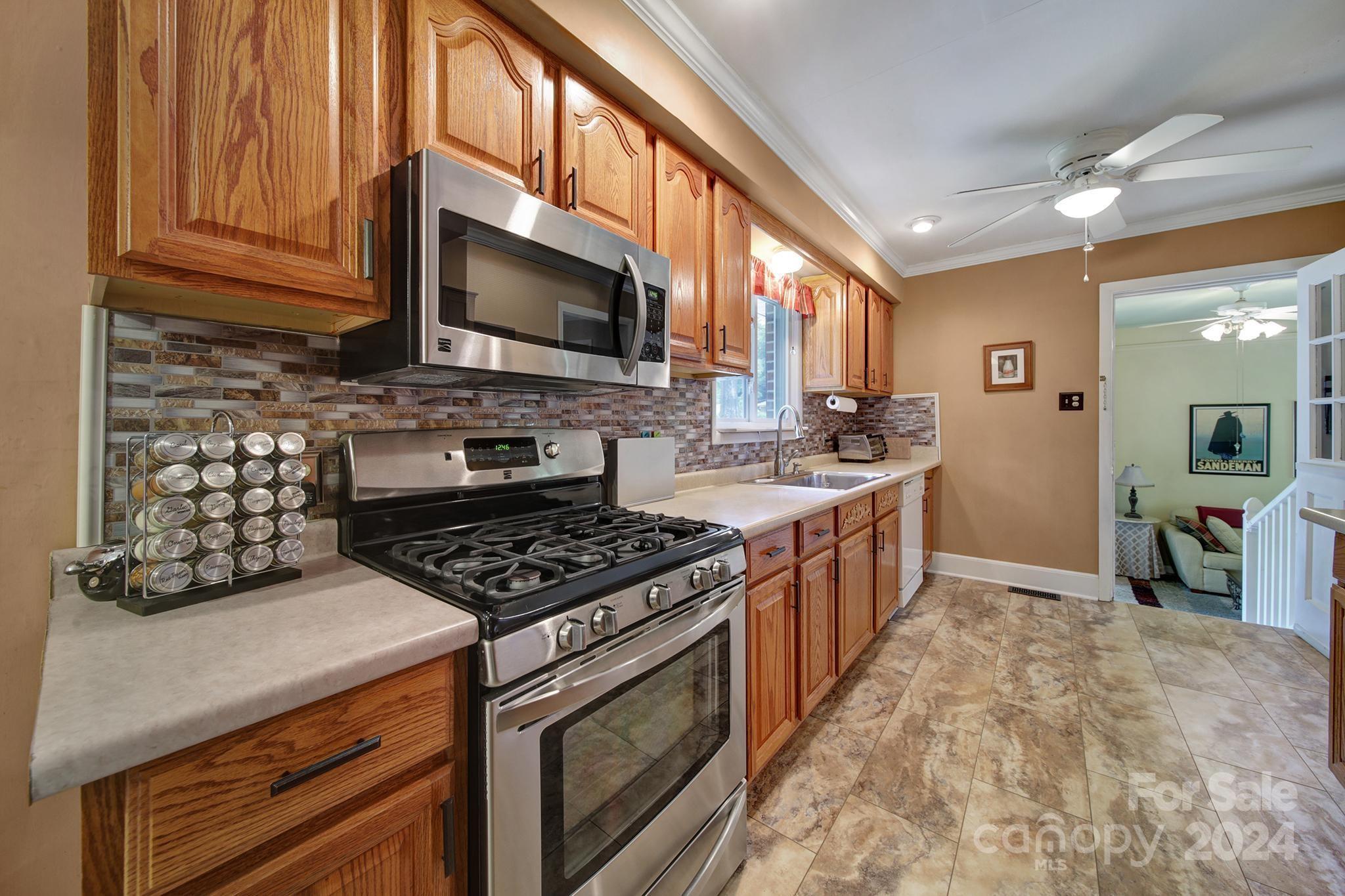 Colonial Heights - Residential