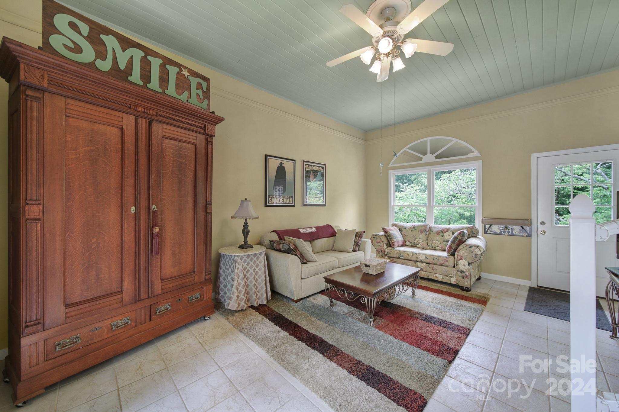 Colonial Heights - Residential