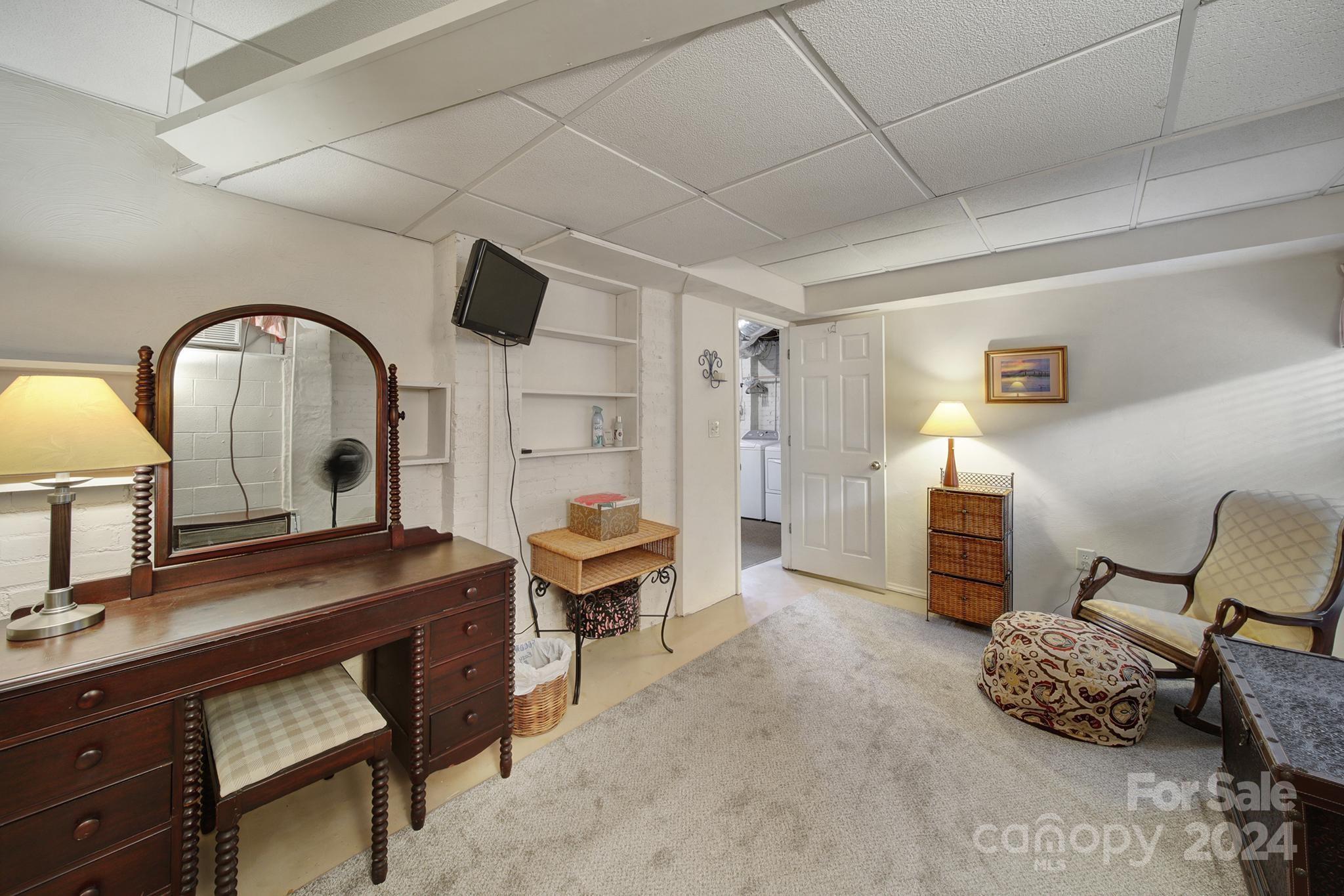 Colonial Heights - Residential