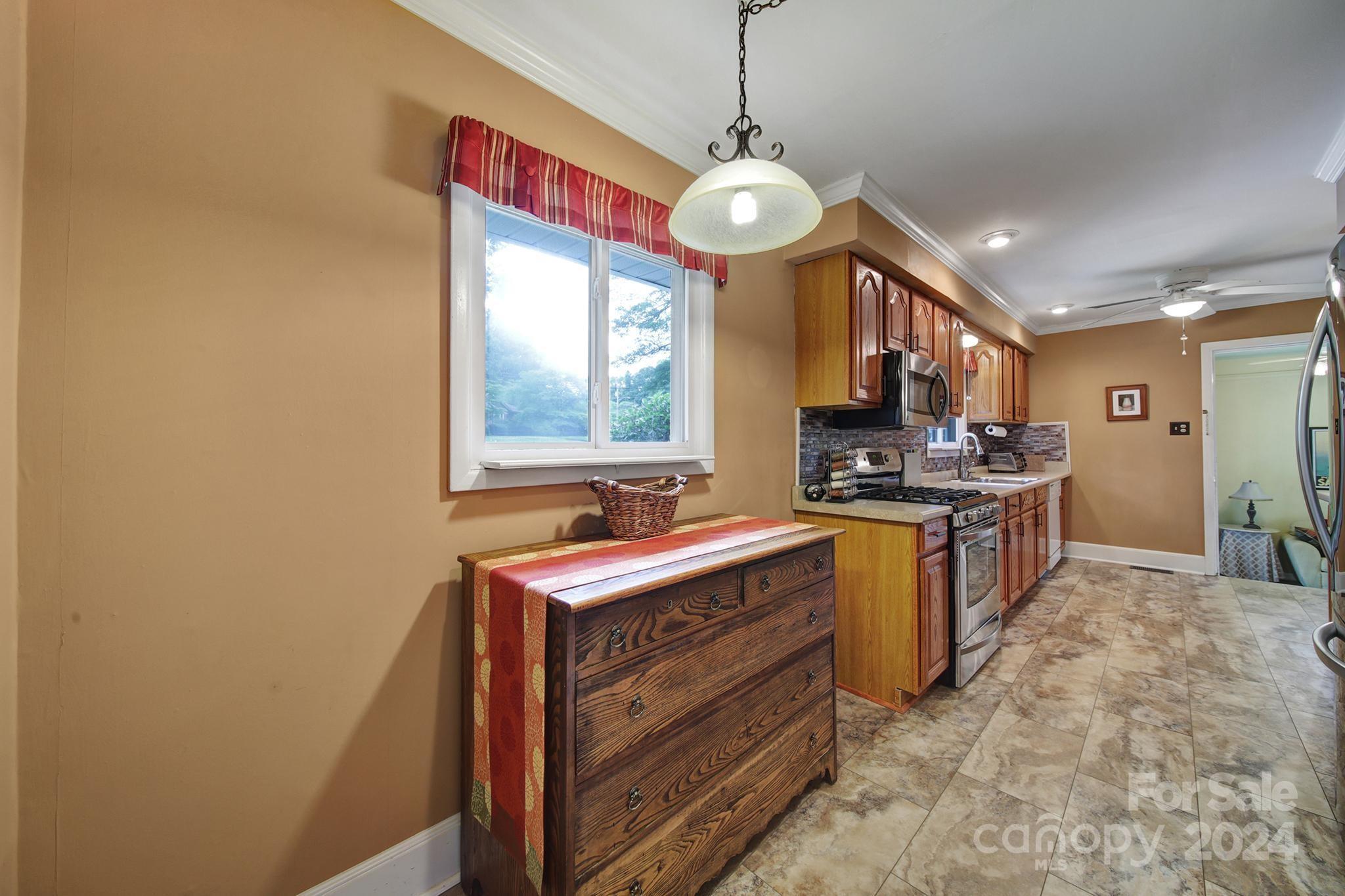 Colonial Heights - Residential