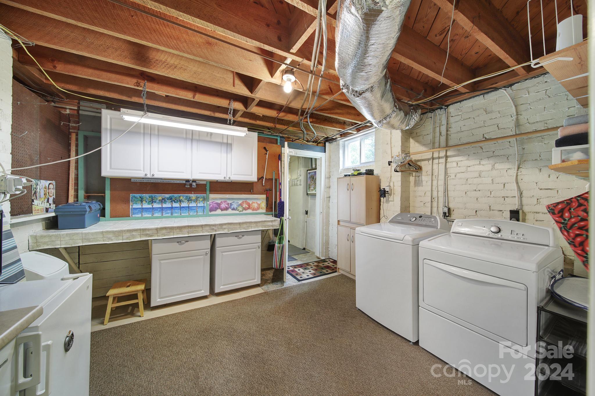 Colonial Heights - Residential