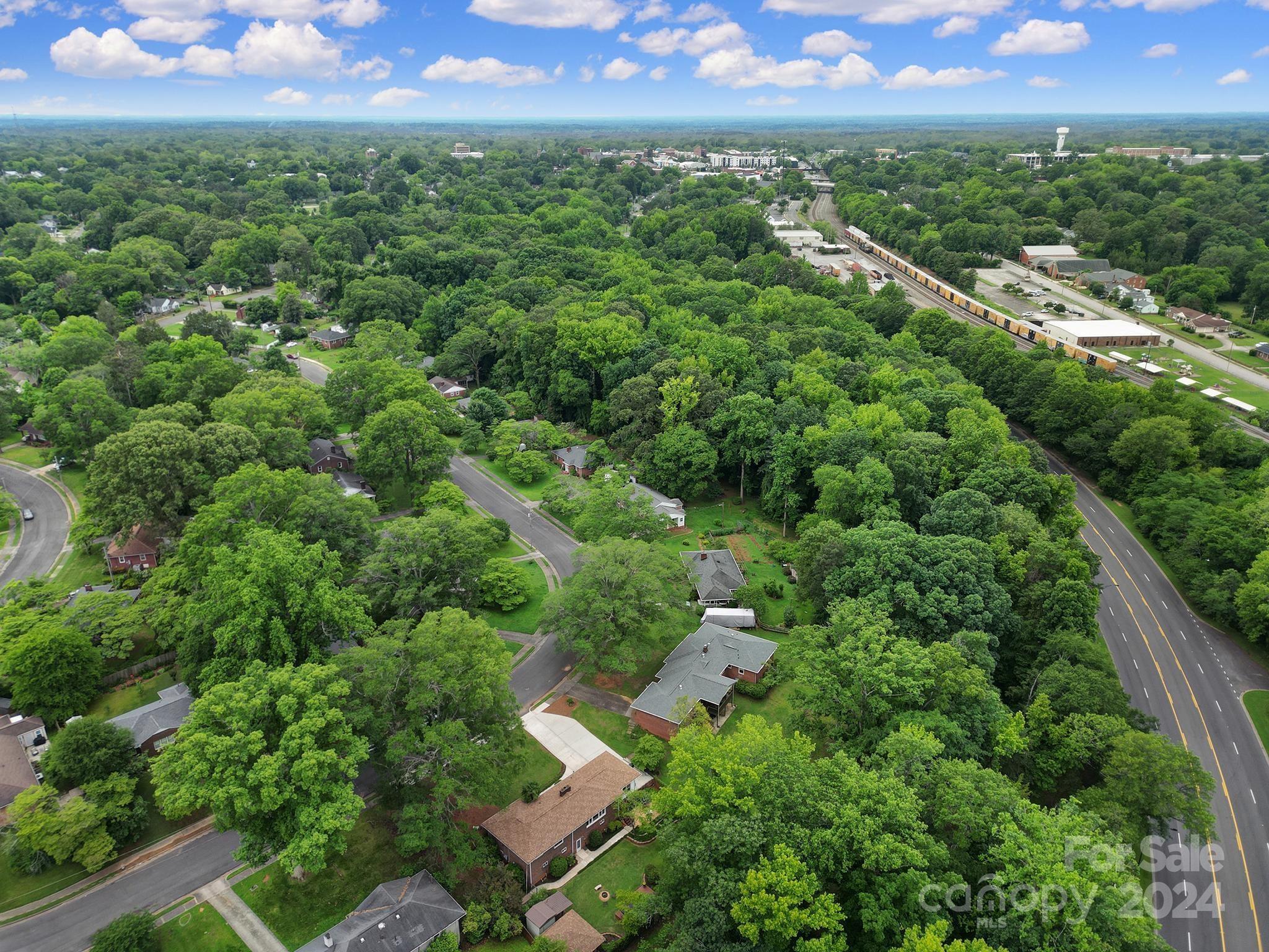 Colonial Heights - Residential