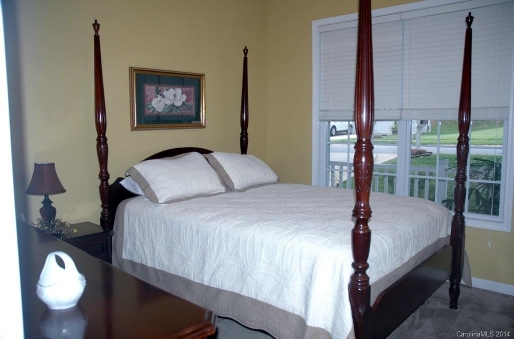 Adams Bluff - Residential