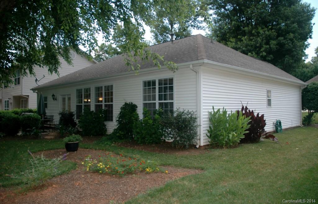 Adams Bluff - Residential