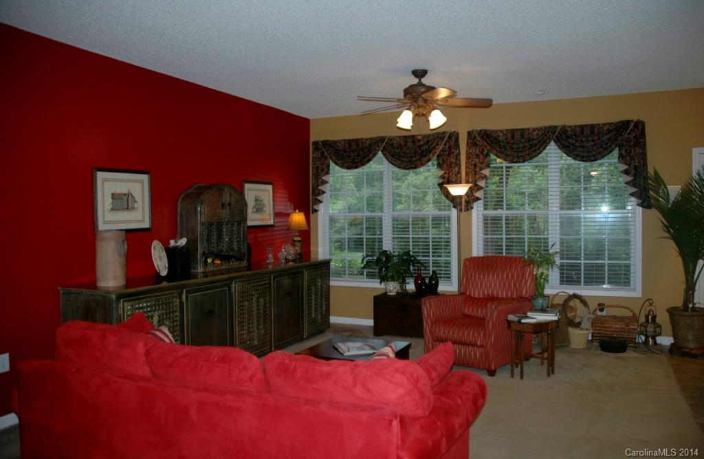 Adams Bluff - Residential