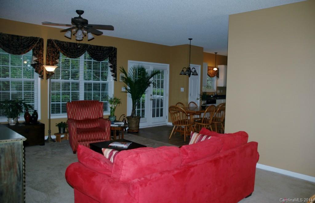 Adams Bluff - Residential