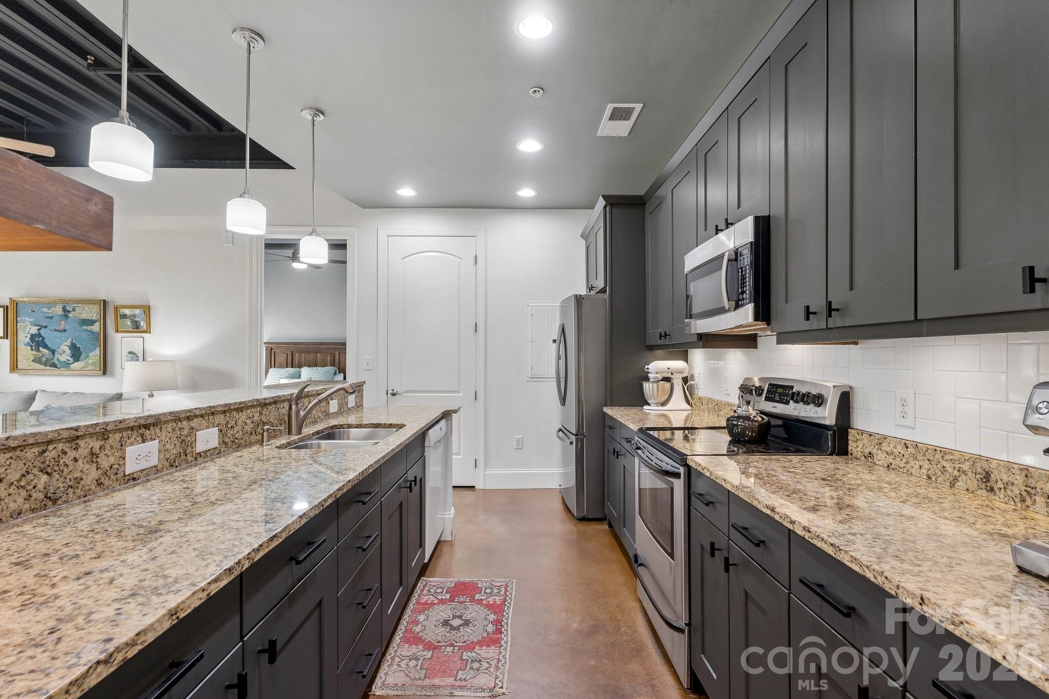 28th Row - Residential