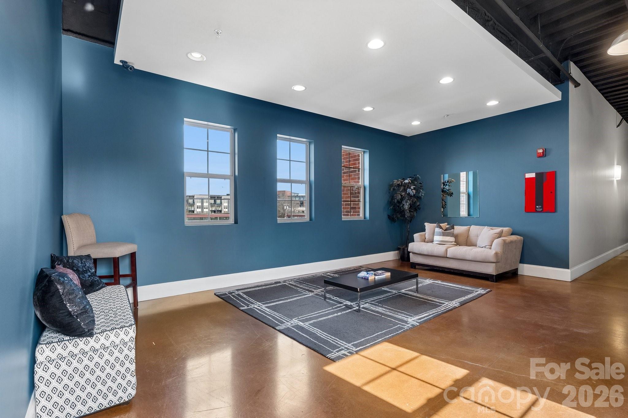 28th Row - Residential