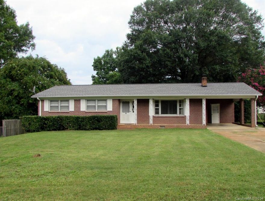 Recently remodeled all brick home in award winning Clover School District. Home offers 3BR/1.5BA, beautiful, original refurbished wood floors throughout. Family room offers wood burning stove, updated bathrooms including fixtures, tile and vanities. Large fenced in back yard in established neighborhood. Convenient to schools, shopping and entertainment.