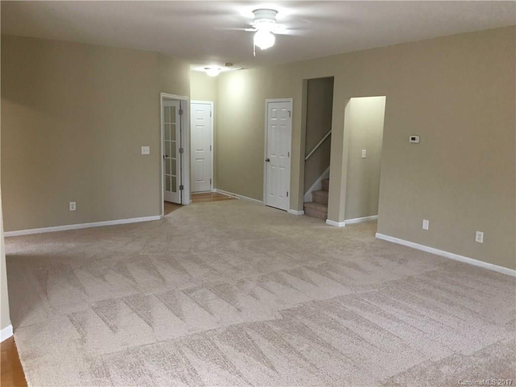 Sidneys Grove - Residential Lease