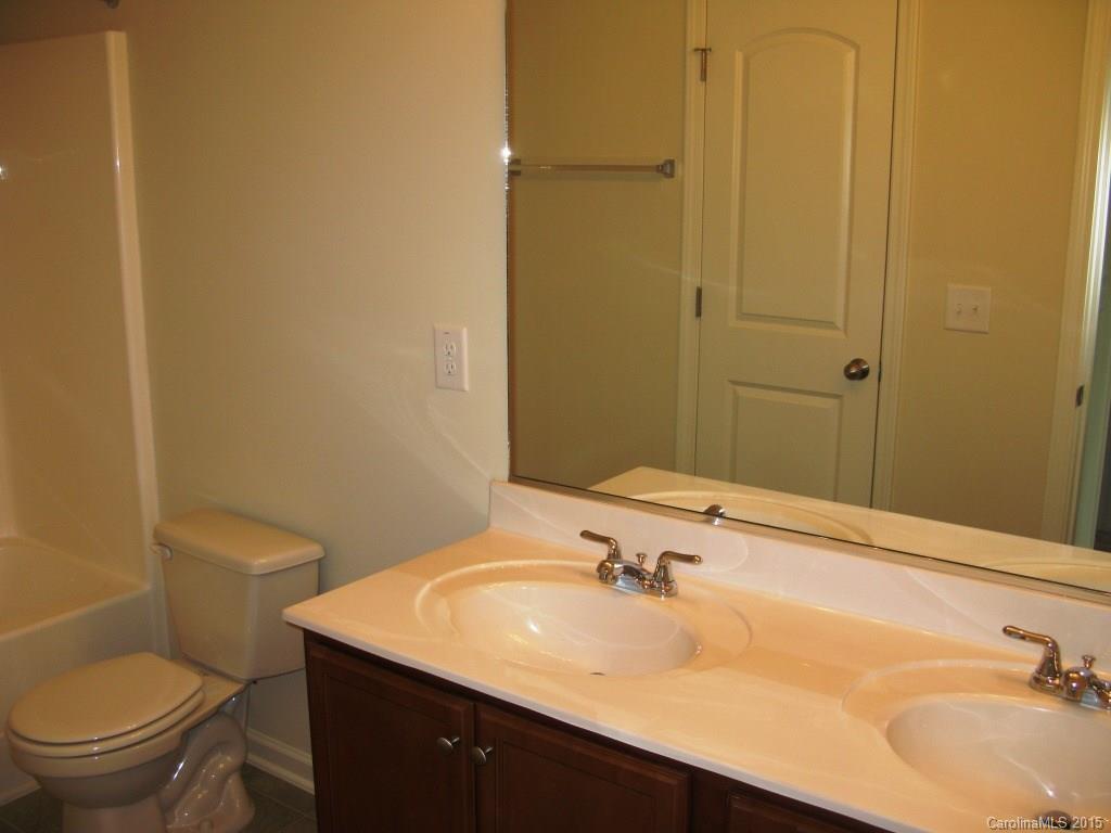 Gunnars Ridge - Residential