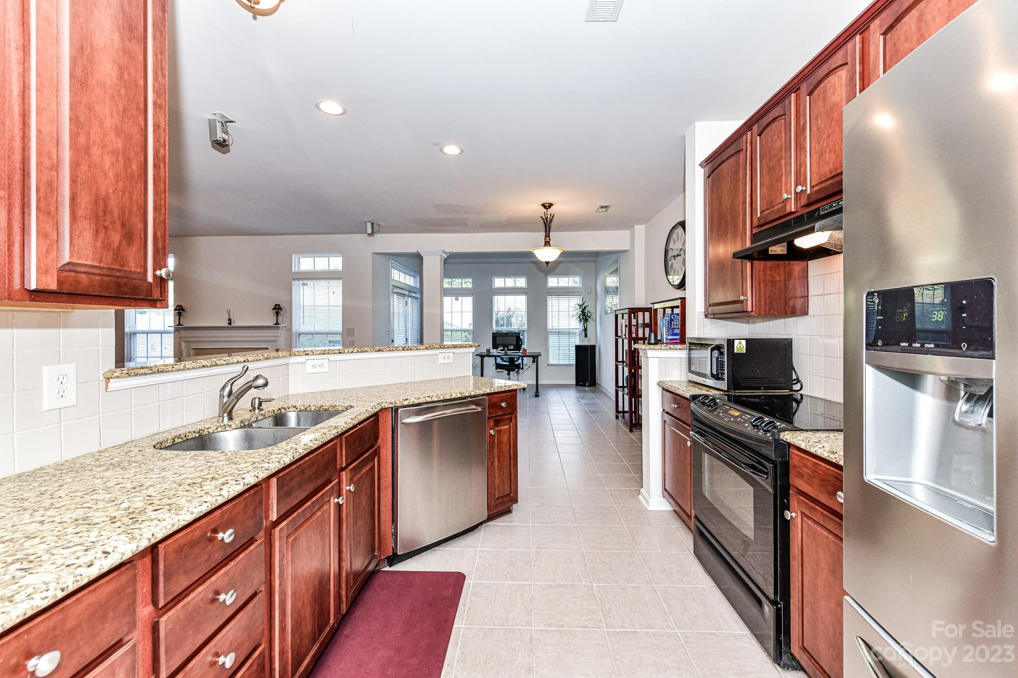 Moss Creek Village - Residential