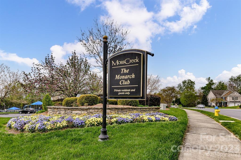 Moss Creek Village - Residential