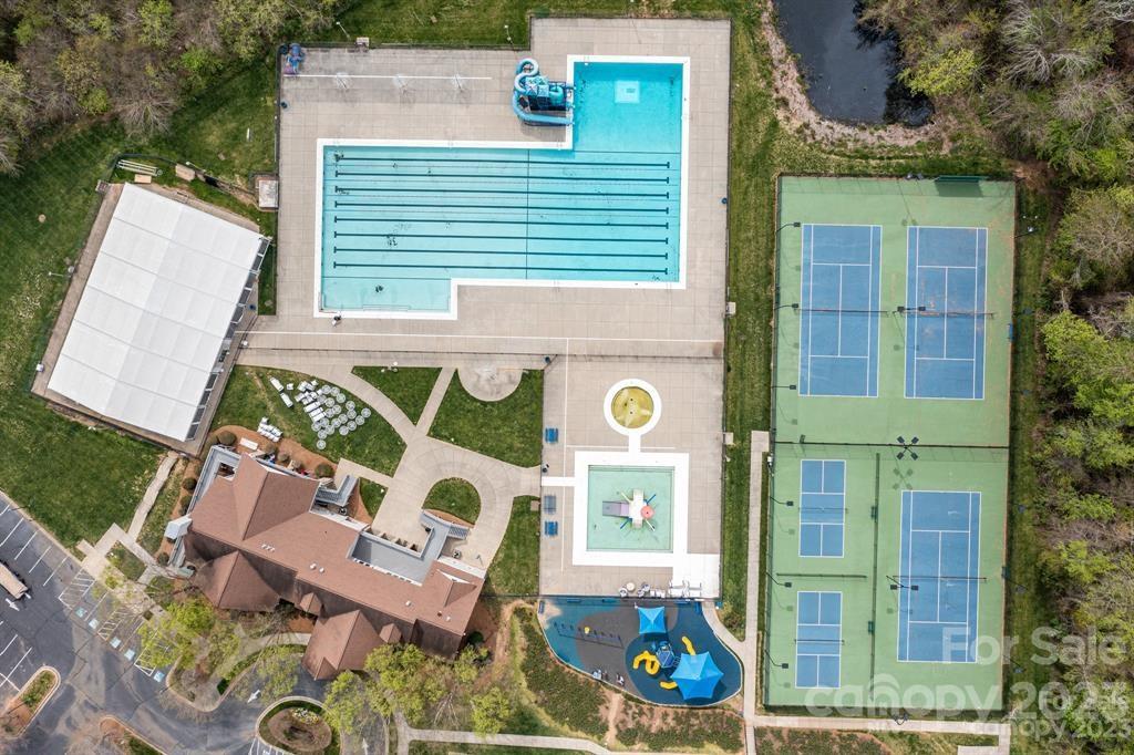 Moss Creek Village - Residential