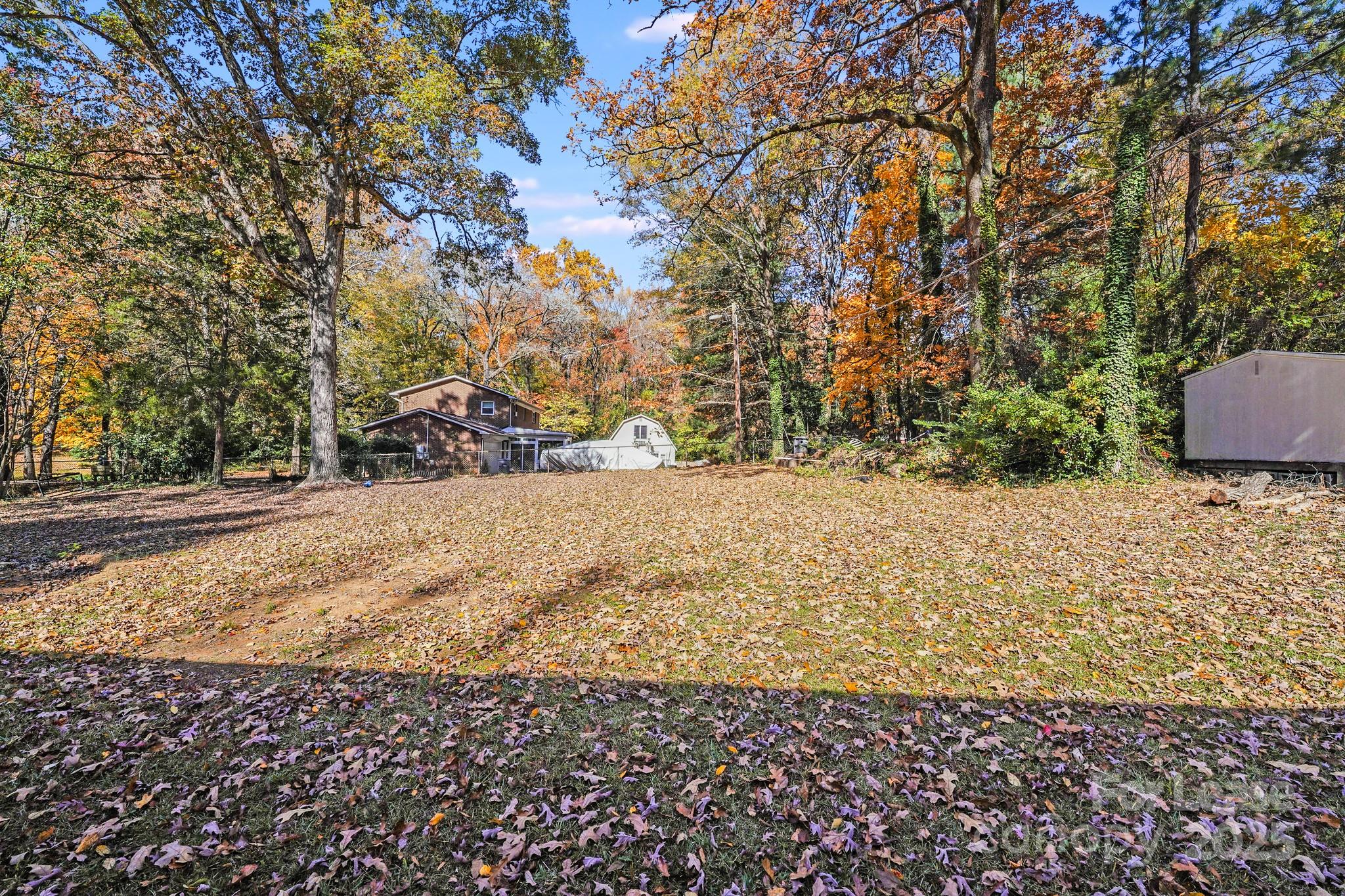 Royal Oaks - Residential Lease