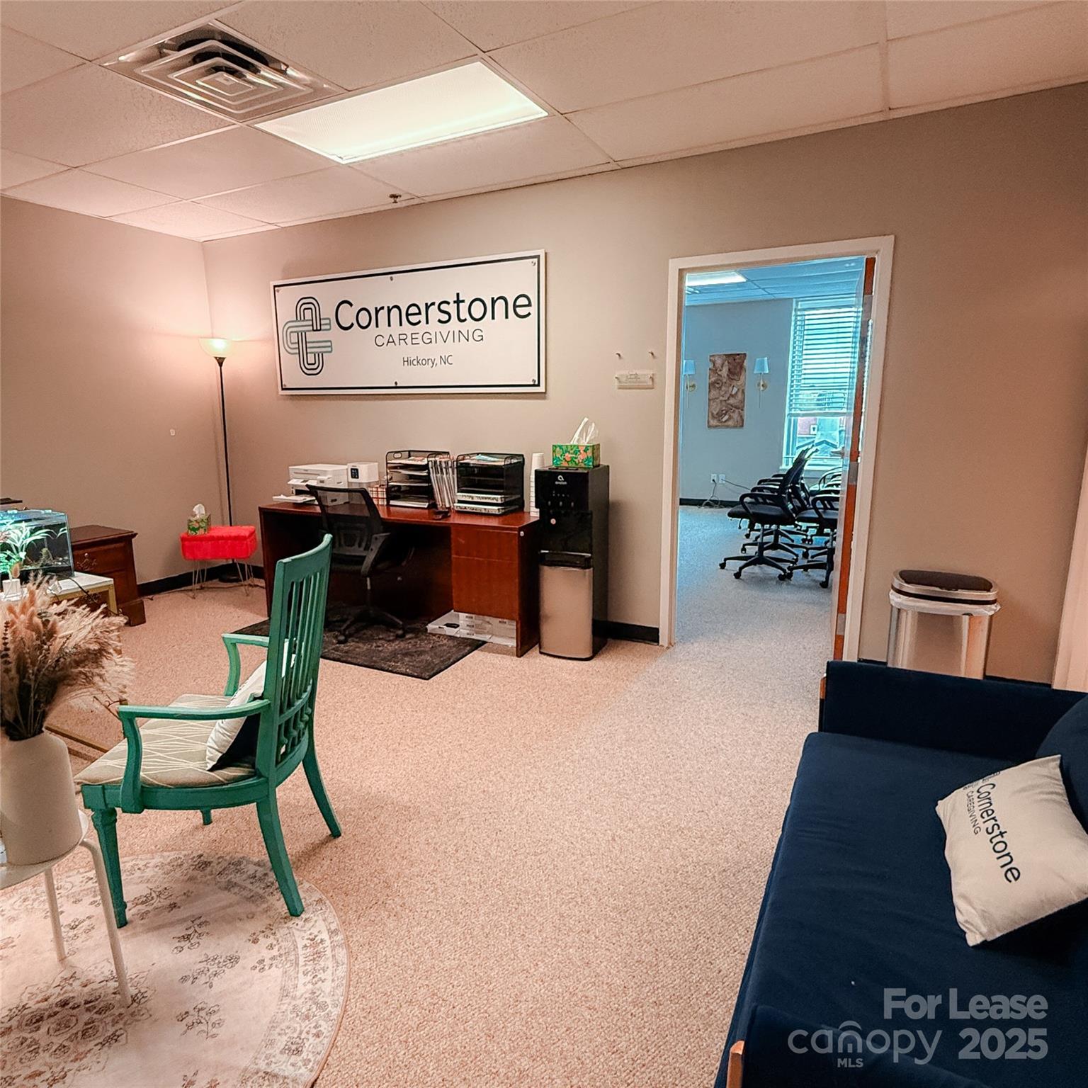 246 Union Square 301