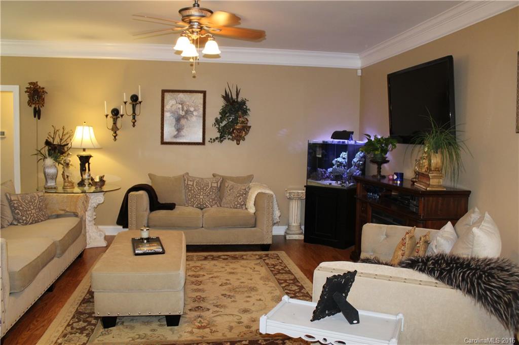 highland woods - Residential