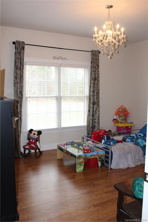 highland woods - Residential