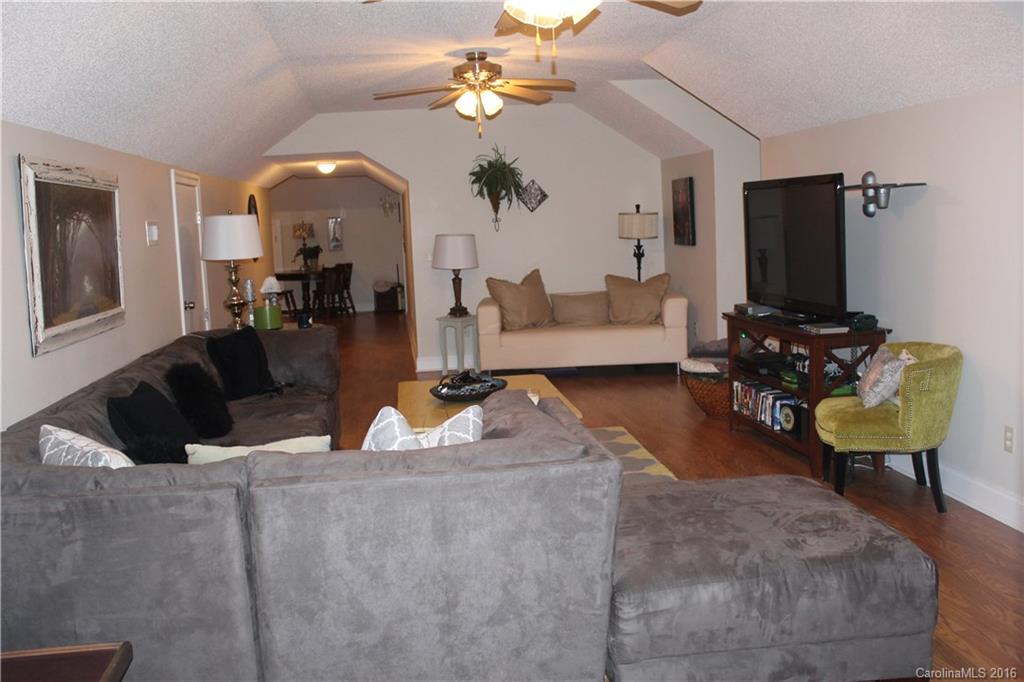 highland woods - Residential