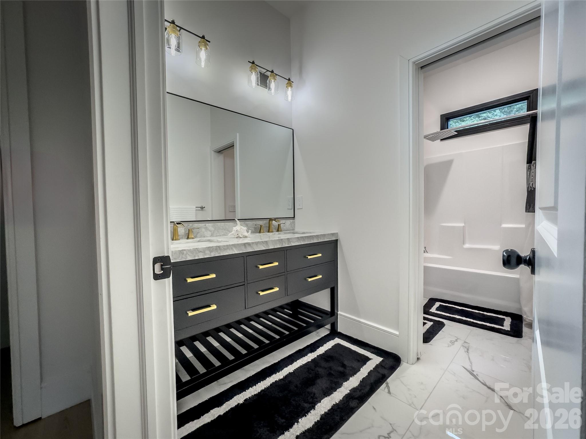 Olivers Landing - Residential