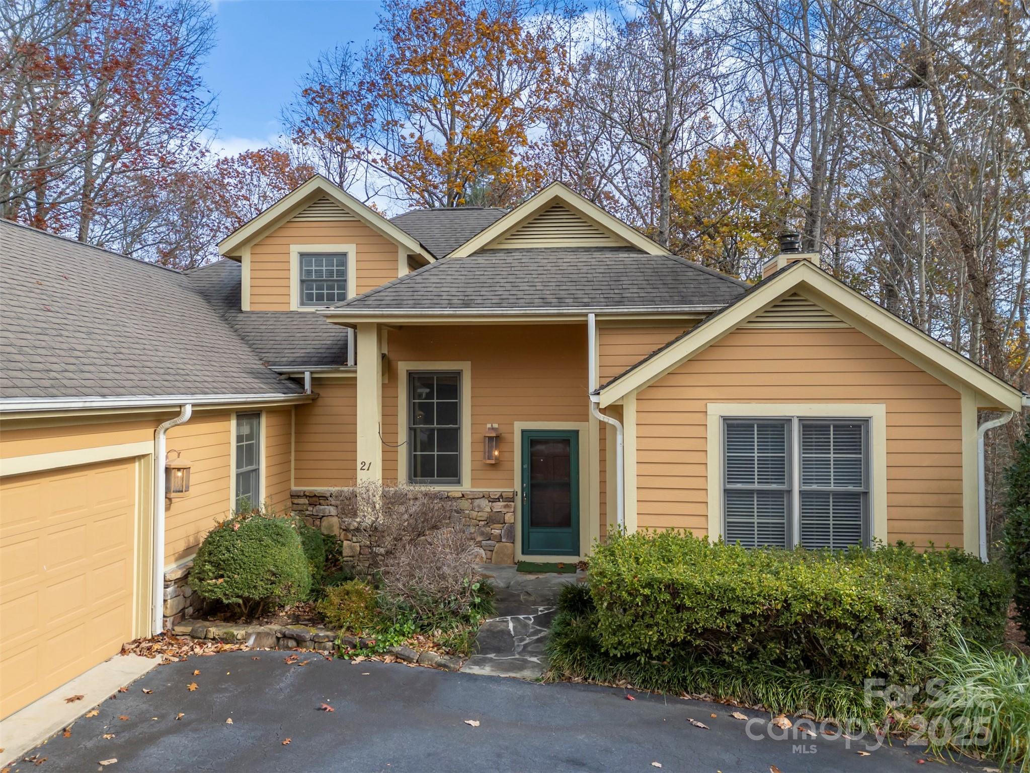 21 Wild Flower Hollow