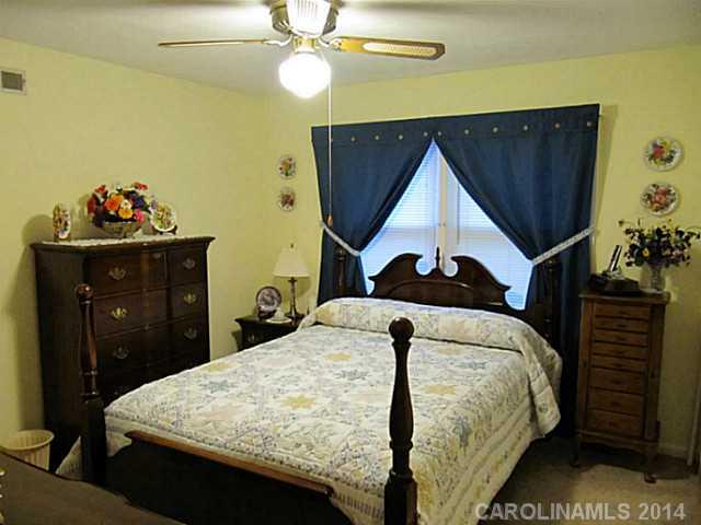 Stonewall Jackson Park - Residential