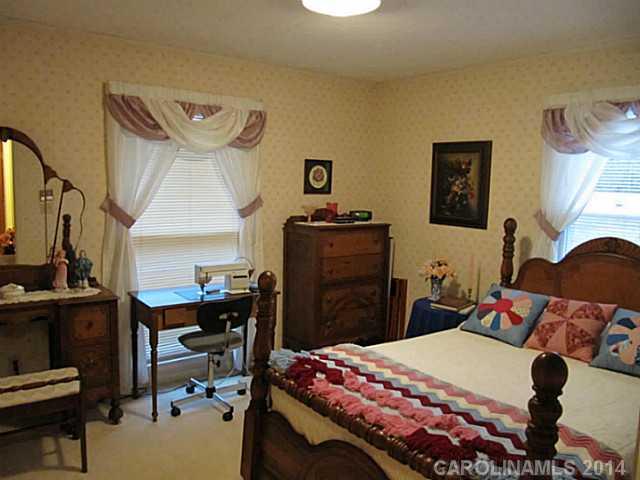 Stonewall Jackson Park - Residential