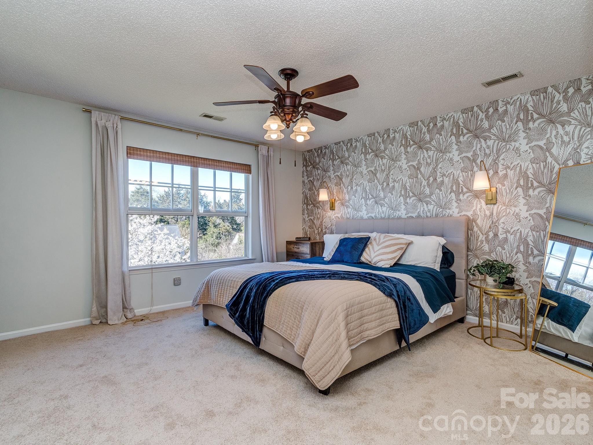 Hollythorn - Residential