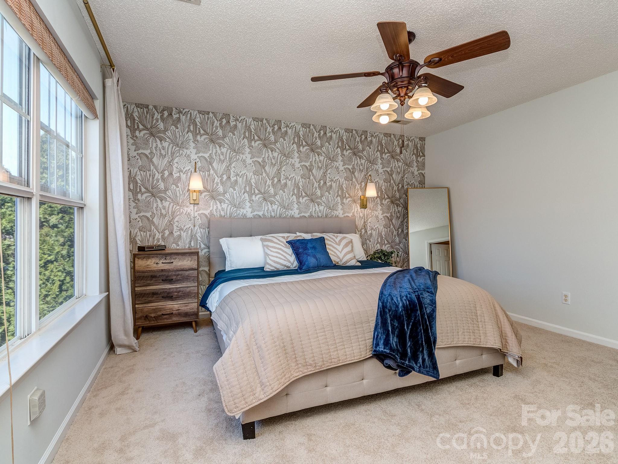 Hollythorn - Residential