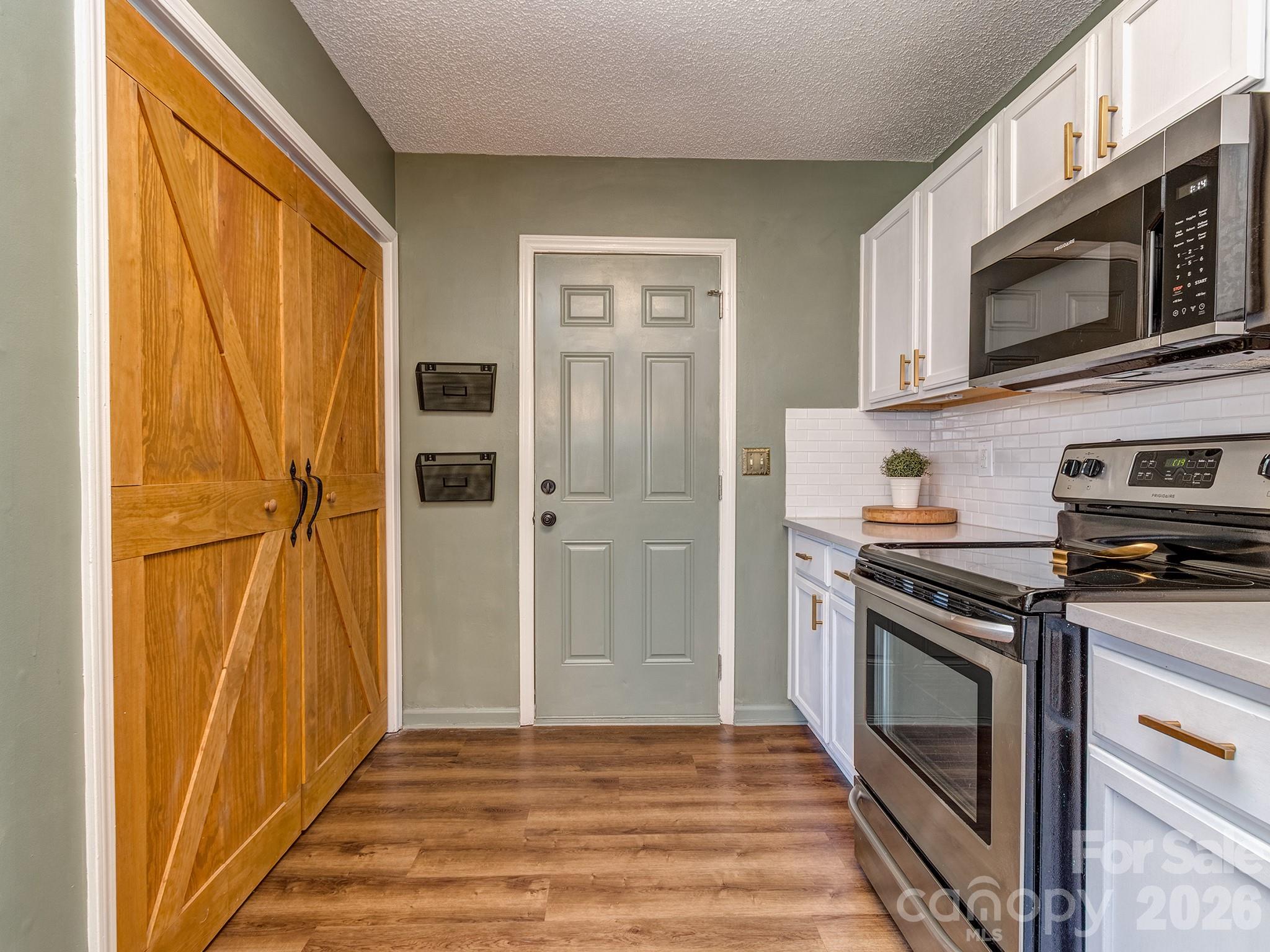 Hollythorn - Residential