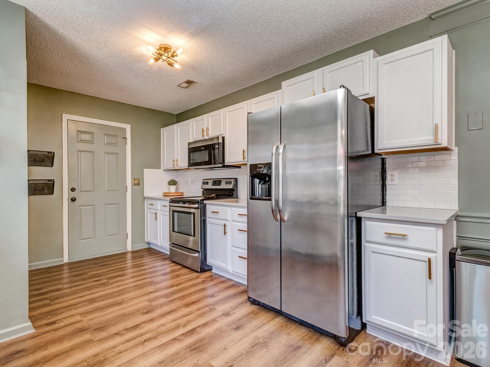 Hollythorn - Residential