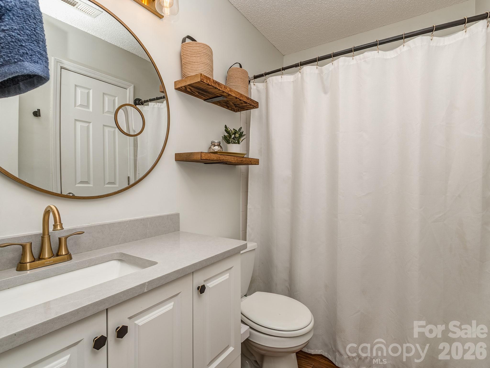 Hollythorn - Residential