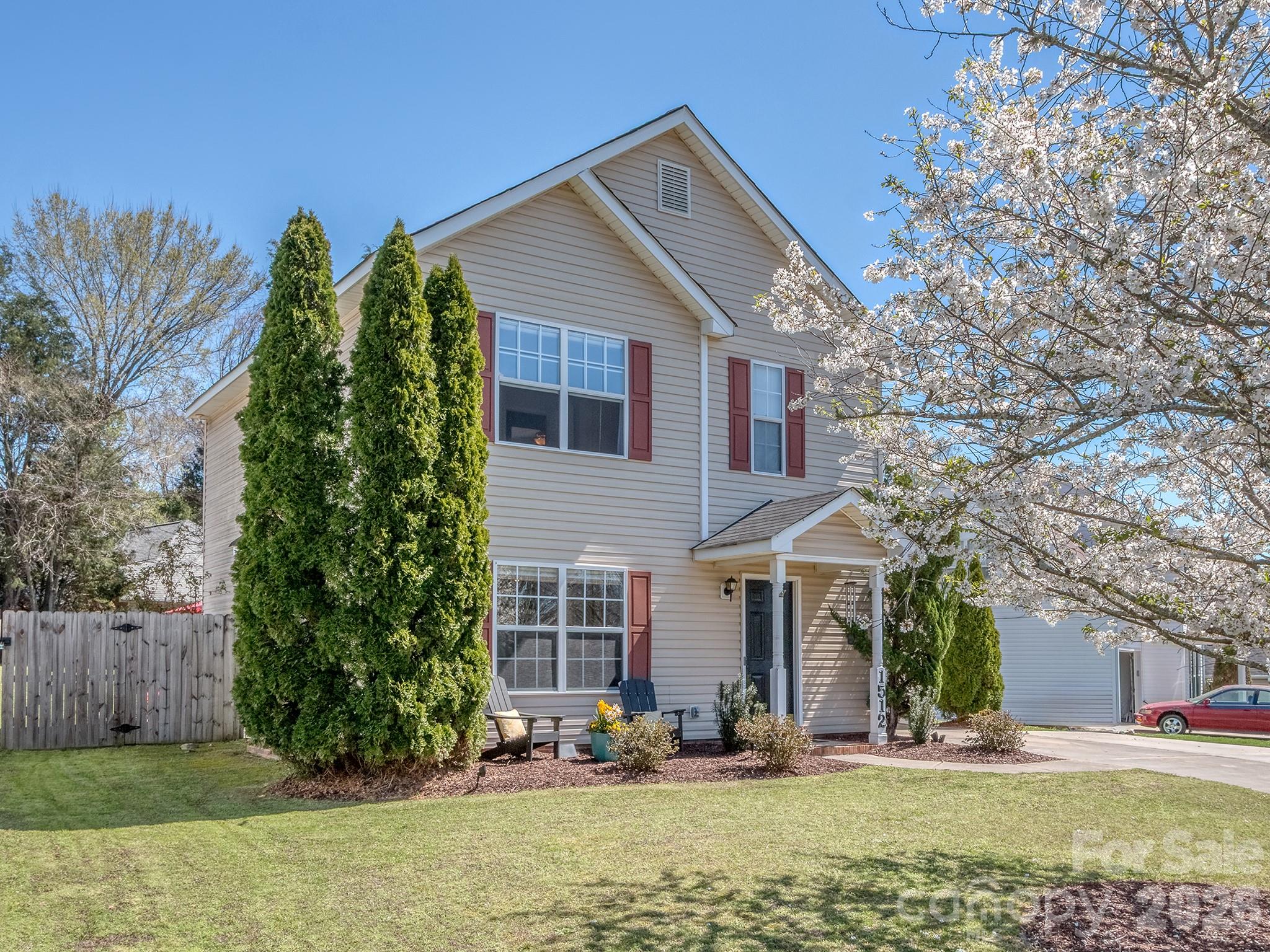 Hollythorn - Residential